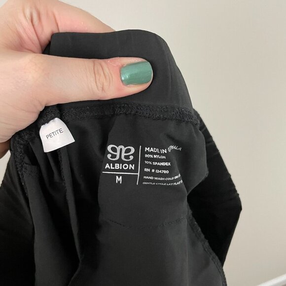 Albion Fit The Jetsetters Black Jogger Pants Size Medium Petite - Picture 3 of 6